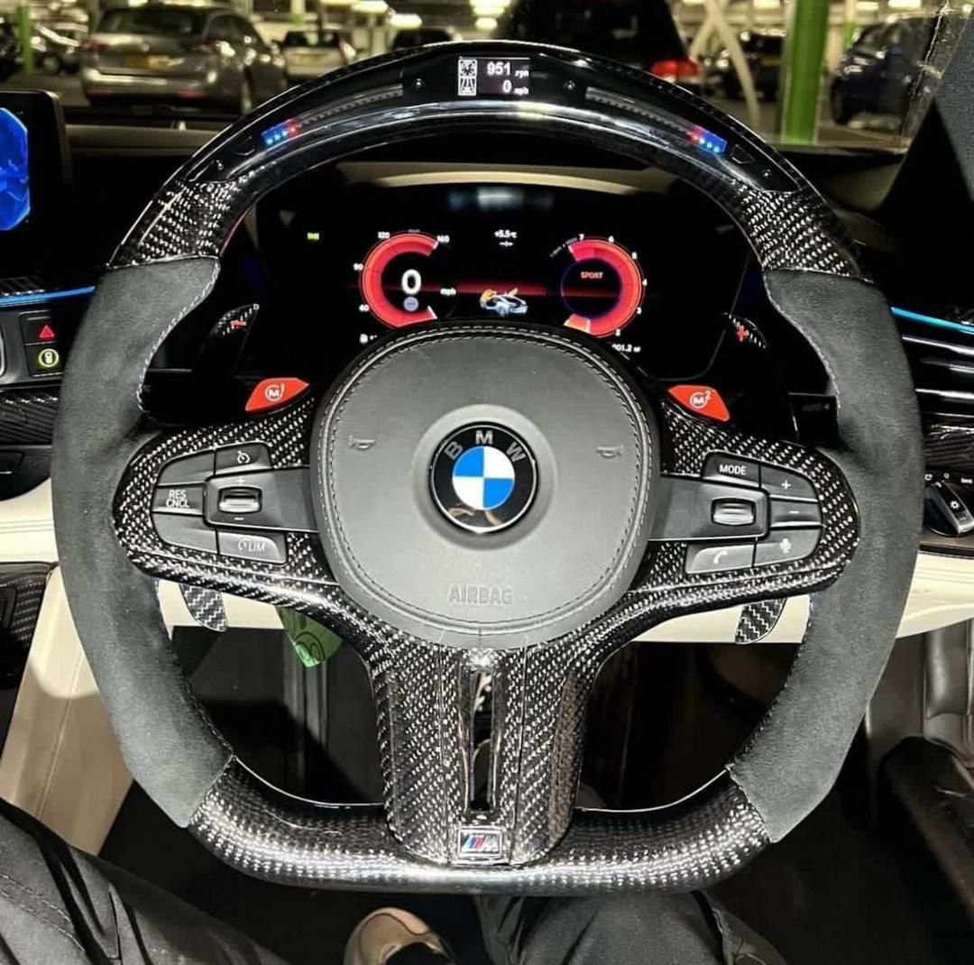 D-CARBON BMW G Series Steering Wheel Customization