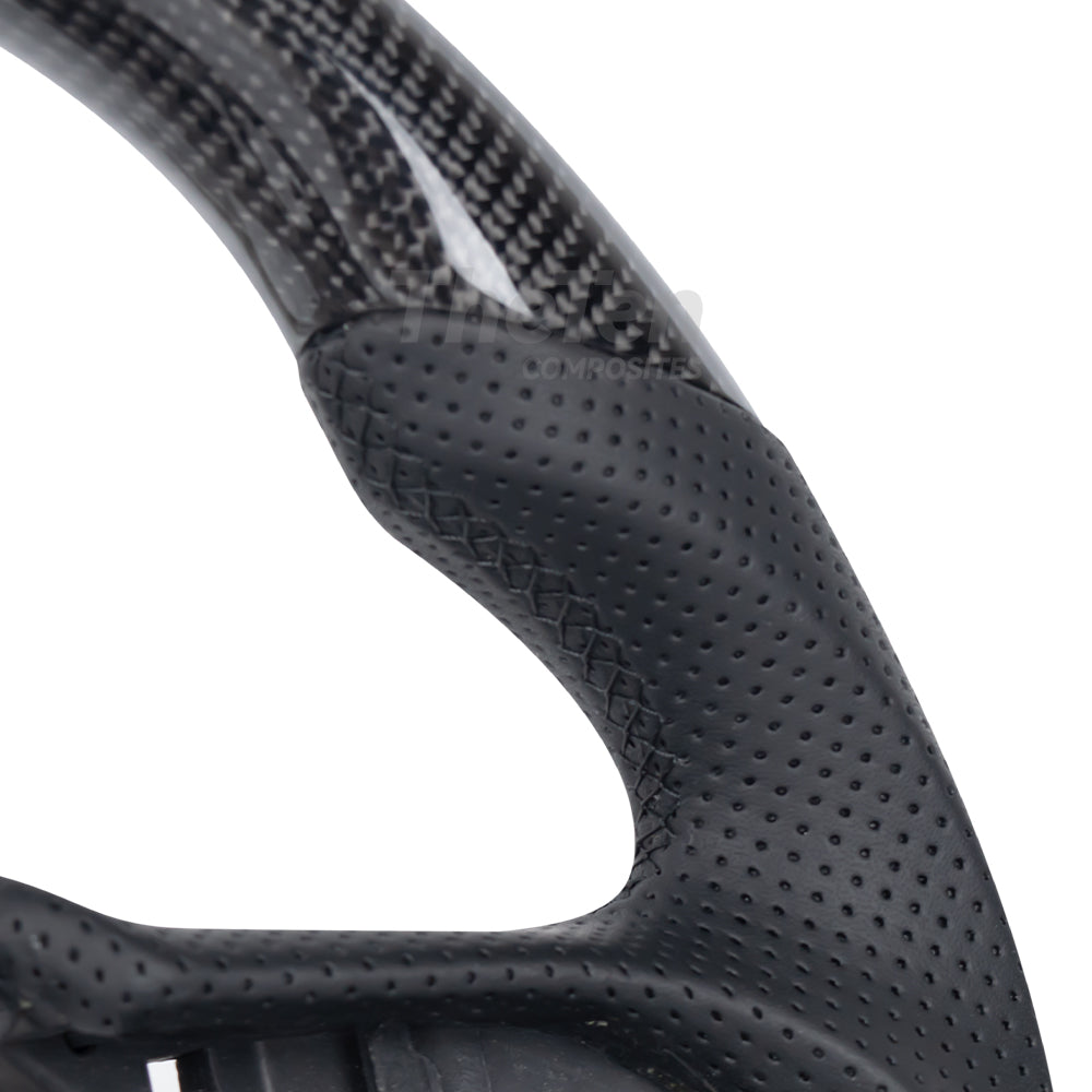 Infiniti Q60 2017-2026 Steering Wheel Customization