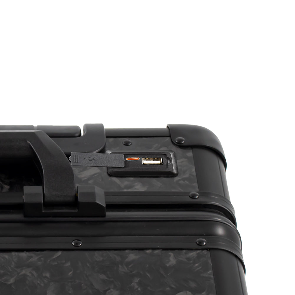 THETEN 20-INCH FORGED CARBON FIBER SUITCASE