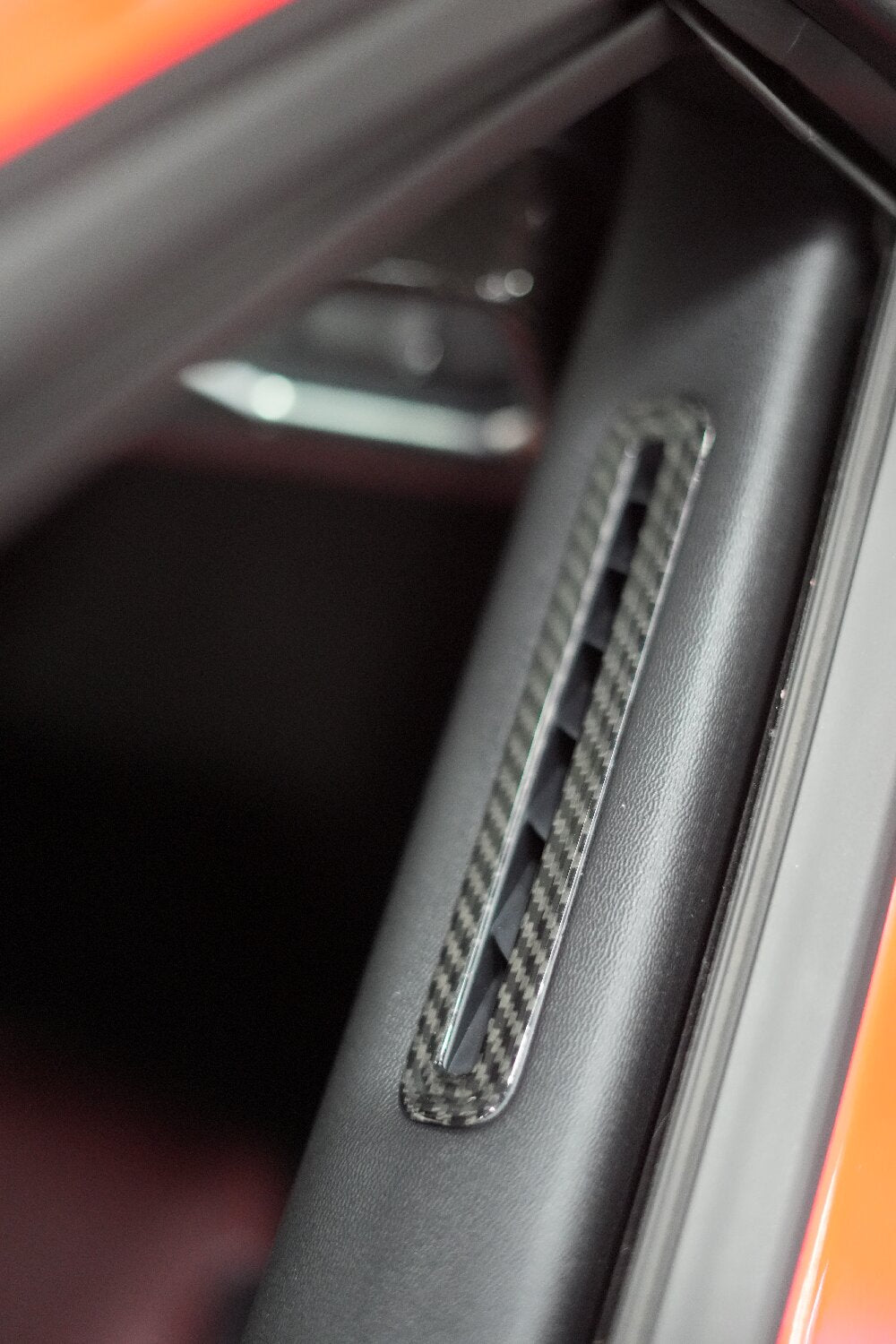 THETEN 2024+ MUSTANG DARK HORSE INTERIOR DOOR AIR OUTLET FRAME IN GLOSSY 3K CARBON FIBER （1 PAIR）