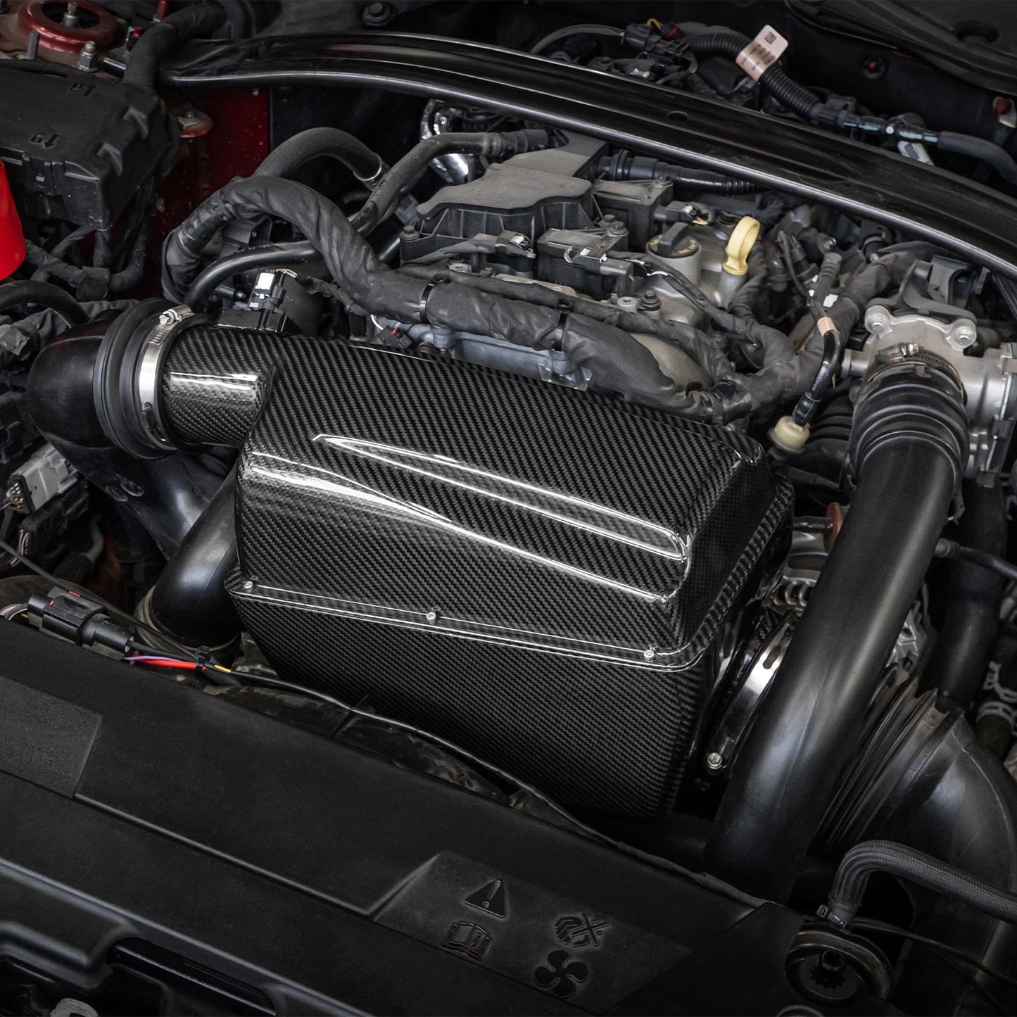 Theten 2024+ S650 Mustang EcoBoost 2.3L Carbon Fiber Intake Airbox · Image 02