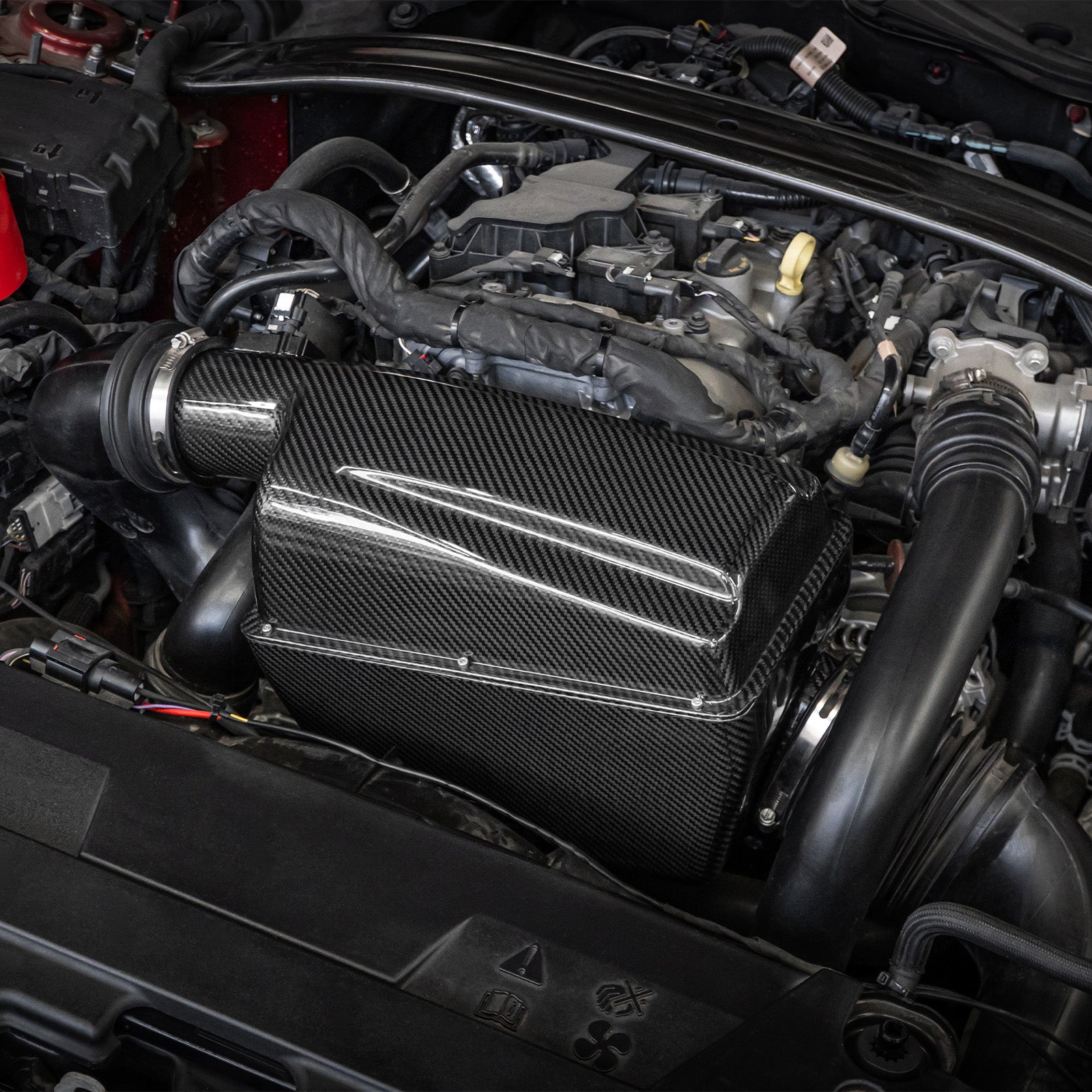 Theten 2024+ S650 Mustang EcoBoost 2.3L Carbon Fiber Intake Airbox · Image 02
